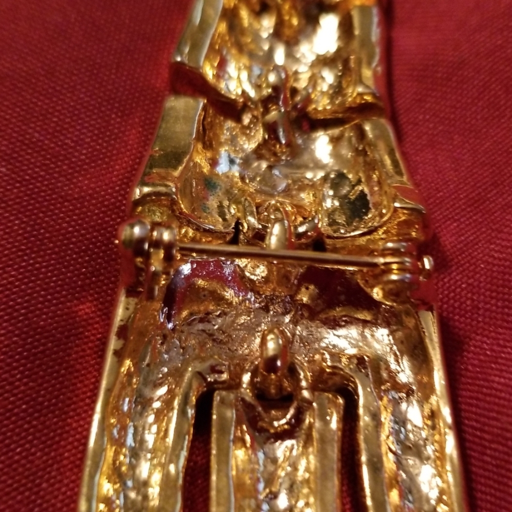 Tiger Brooch - Picture 5 of 6